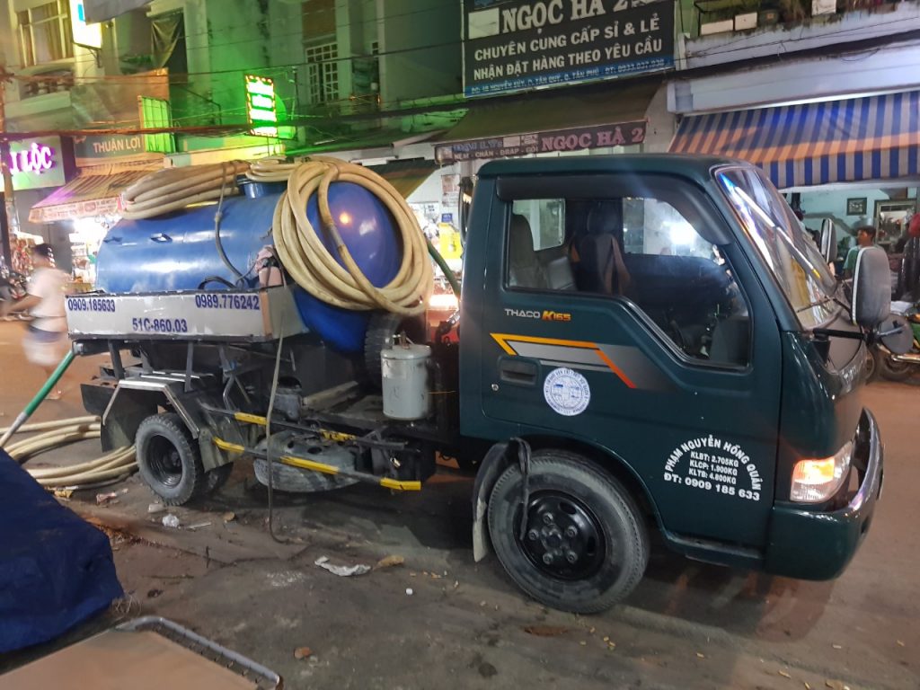 Thông Cống Nghẹt Quận Tân Phú Uy Tín Giá Rẻ - Gọi: 0909.185.633
