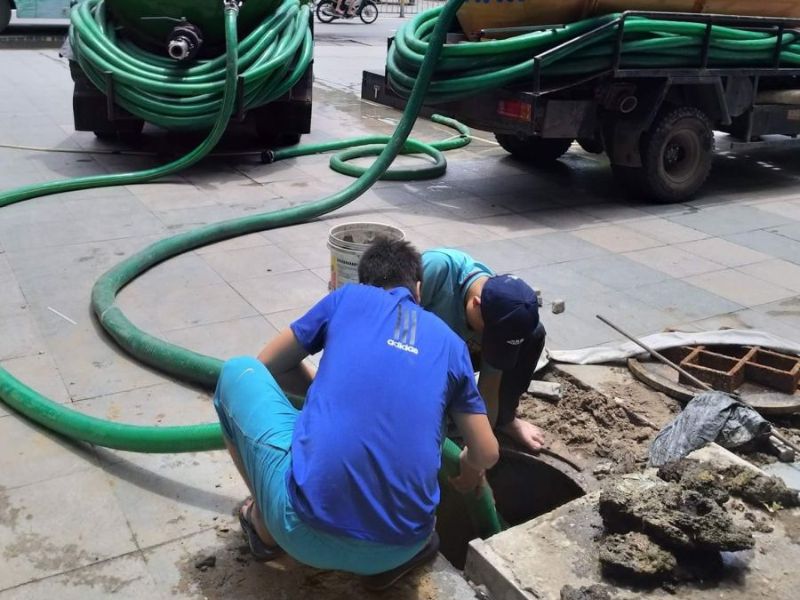 hút hầm cầu tại thị trấn Tân Túc huyện Bình