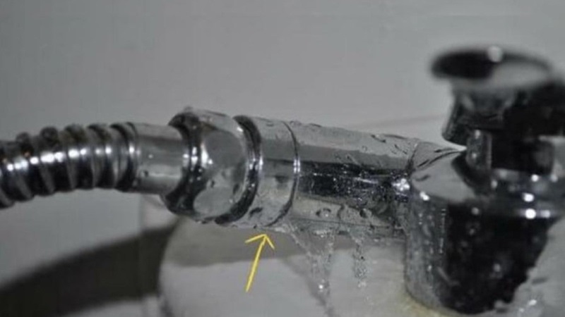 nguyên nhân chính dẫn đến bồn cầu bỉ rỉ nước