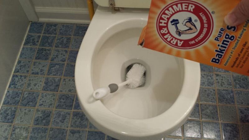 thông cống bằng baking soda