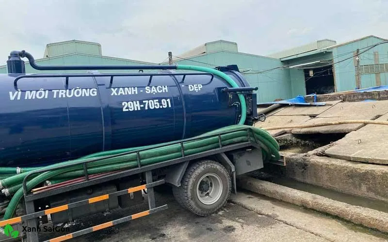 Hút Hầm Cầu Không Đục Phá 