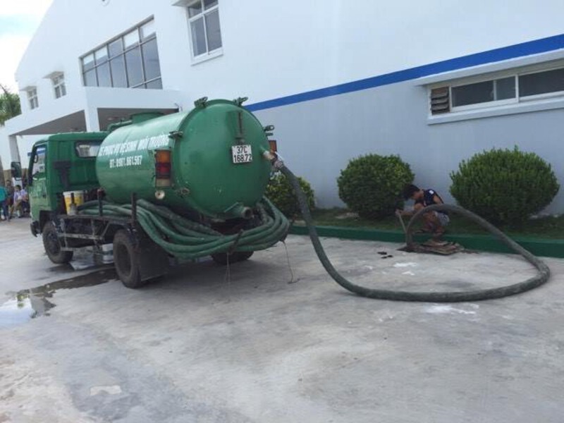 Dịch vụ hút hầm cầu Phường Nhiêu Lộc phục vụ 24 giờ kể cả ngày lễ và ban đêm