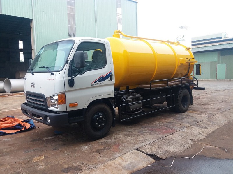 Nhu cầu hút hầm cầu tại Phường Bình Phú ngày càng tăng cao do mật độ dân cư đông đúc