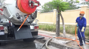 Hút hầm cầu Phường Phú Thuận – Quận 7: Dịch vụ nhanh chóng, sạch sẽ và giá hợp lý