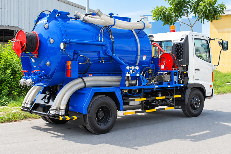 Giá hút hầm cầu Cần Giuộc